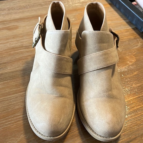 Qupid Ankle boots - Picture 1 of 6